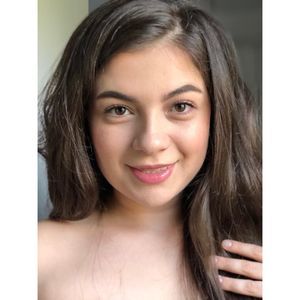 Meet your Posher, Juliana